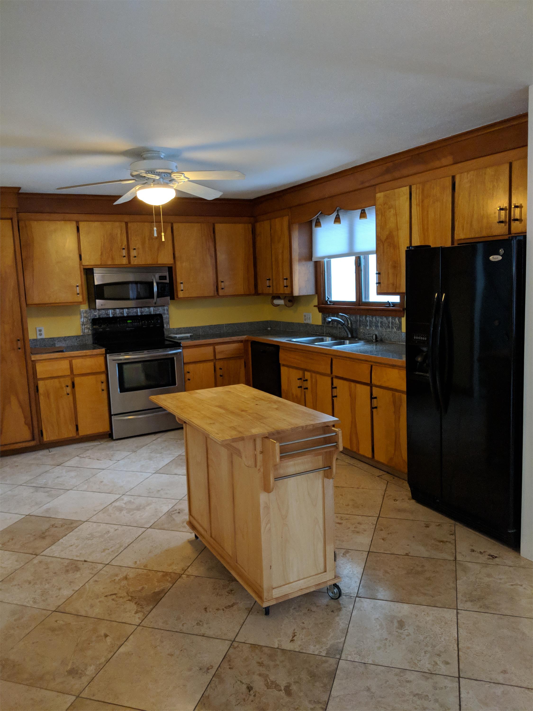 154 Pondview Drive